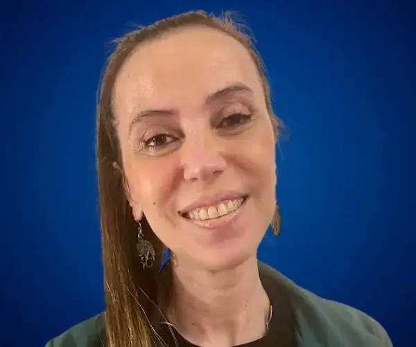 Antonella Galanti — Conferencista de Inteligencia Emocional Relaciones Interpersonales